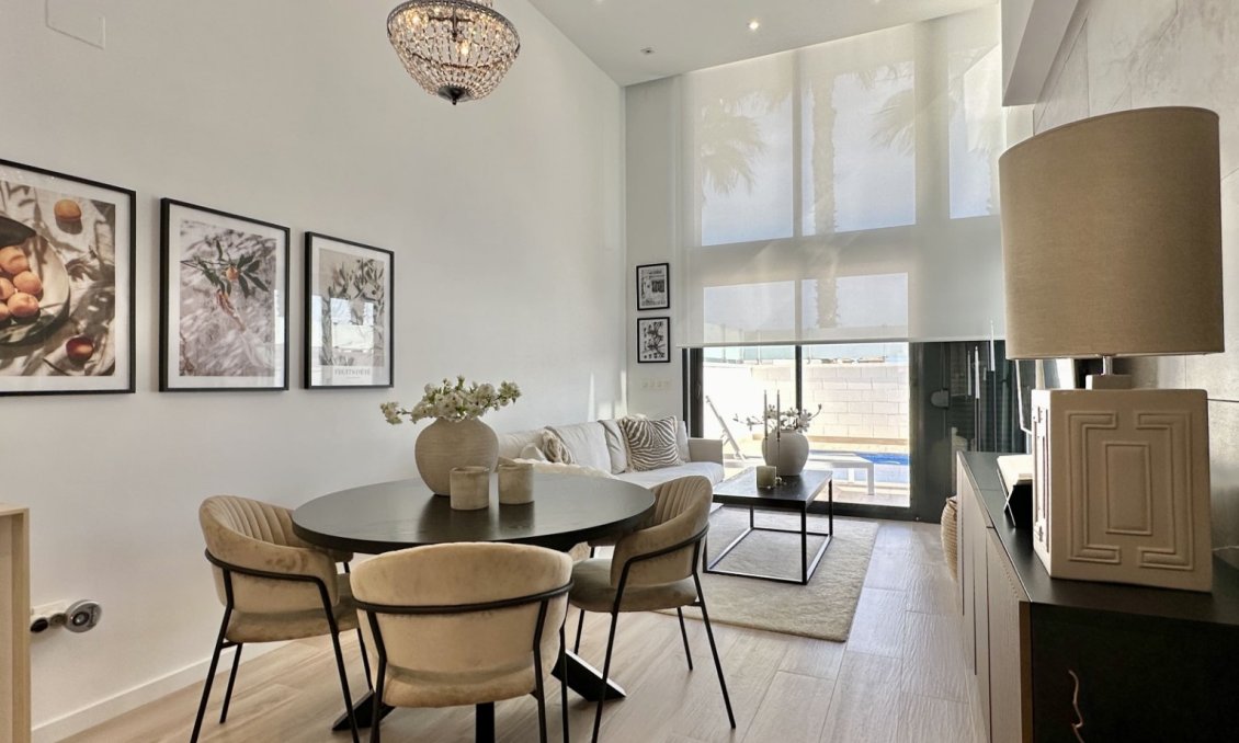 Revânzare - Vilă -
Orihuela Costa - Costa Blanca