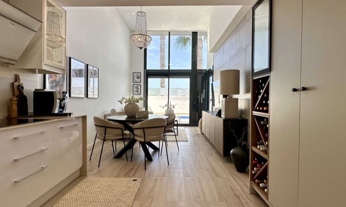 Revânzare - Vilă -
Orihuela Costa - Costa Blanca