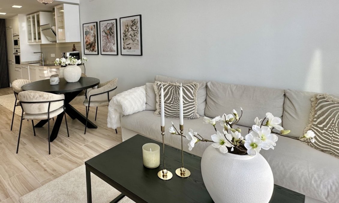 Revânzare - Vilă -
Orihuela Costa - Costa Blanca