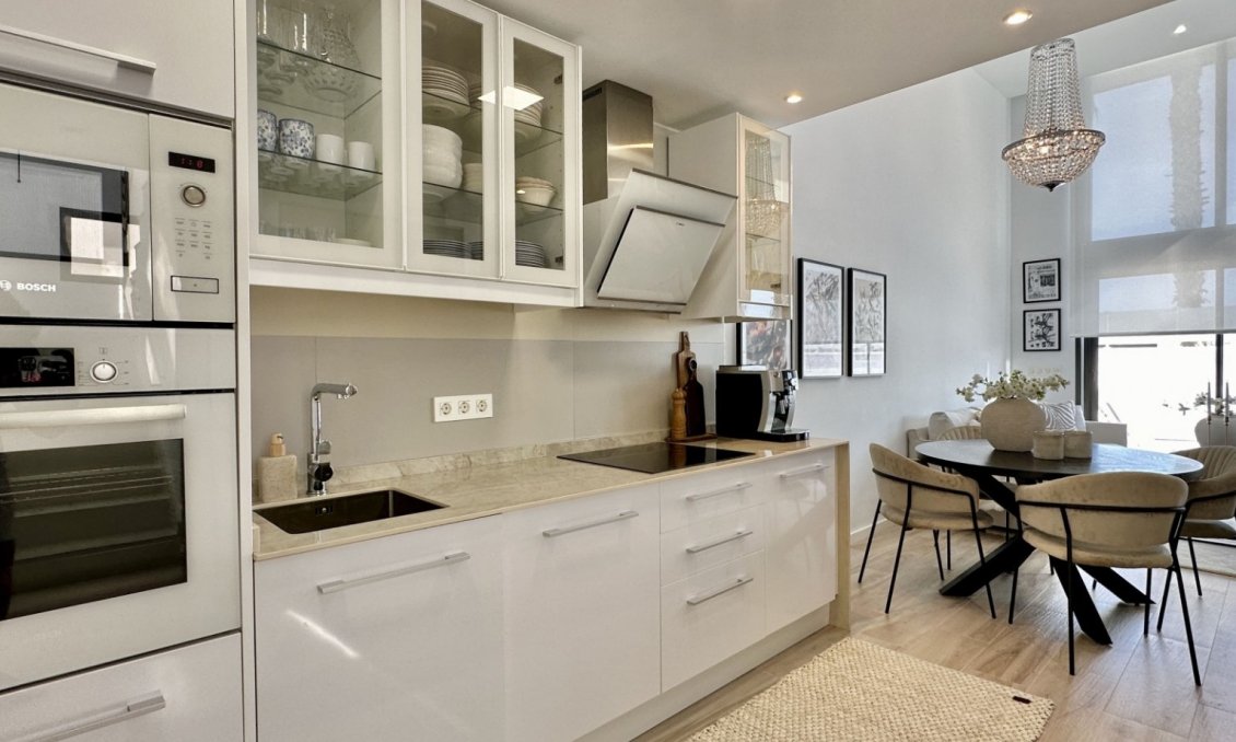 Revânzare - Vilă -
Orihuela Costa - Costa Blanca