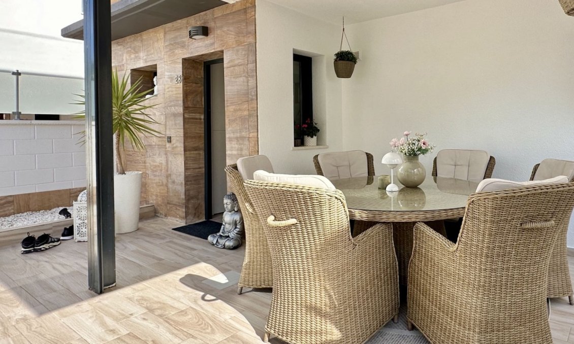 Revânzare - Vilă -
Orihuela Costa - Costa Blanca