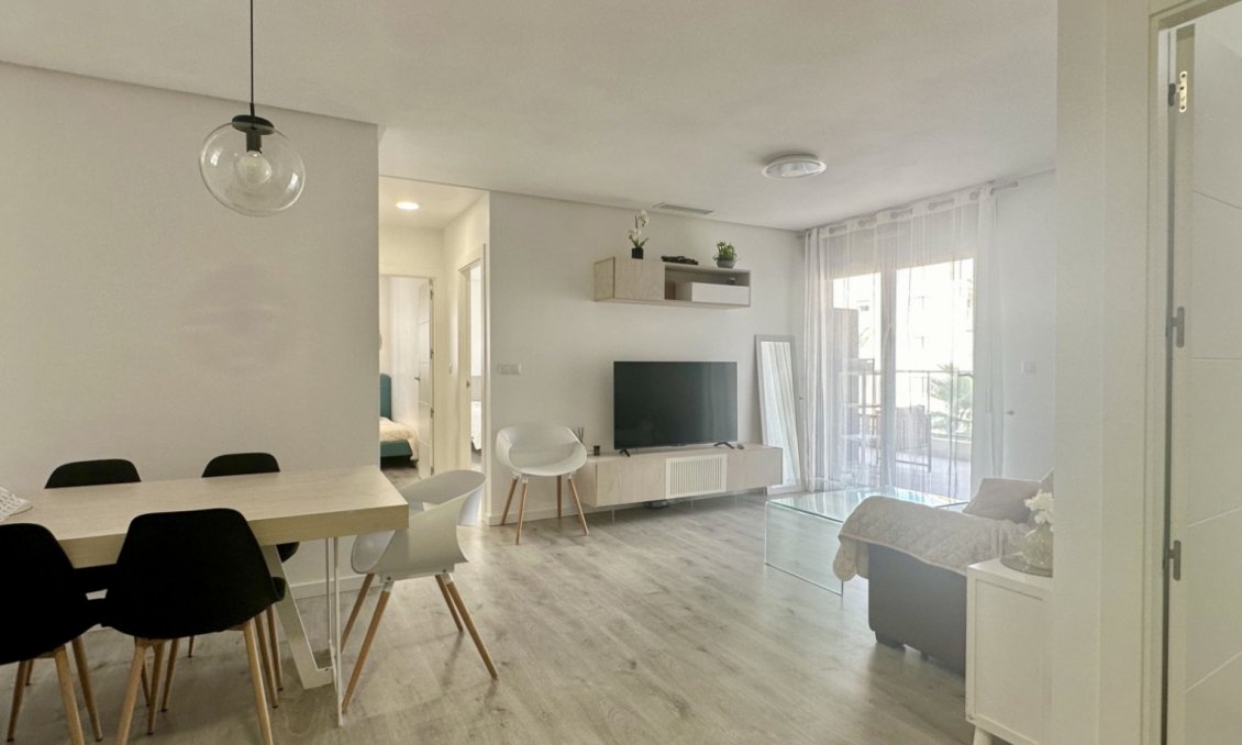Segunda mano - Apartamento -
Orihuela Costa - Costa Blanca
