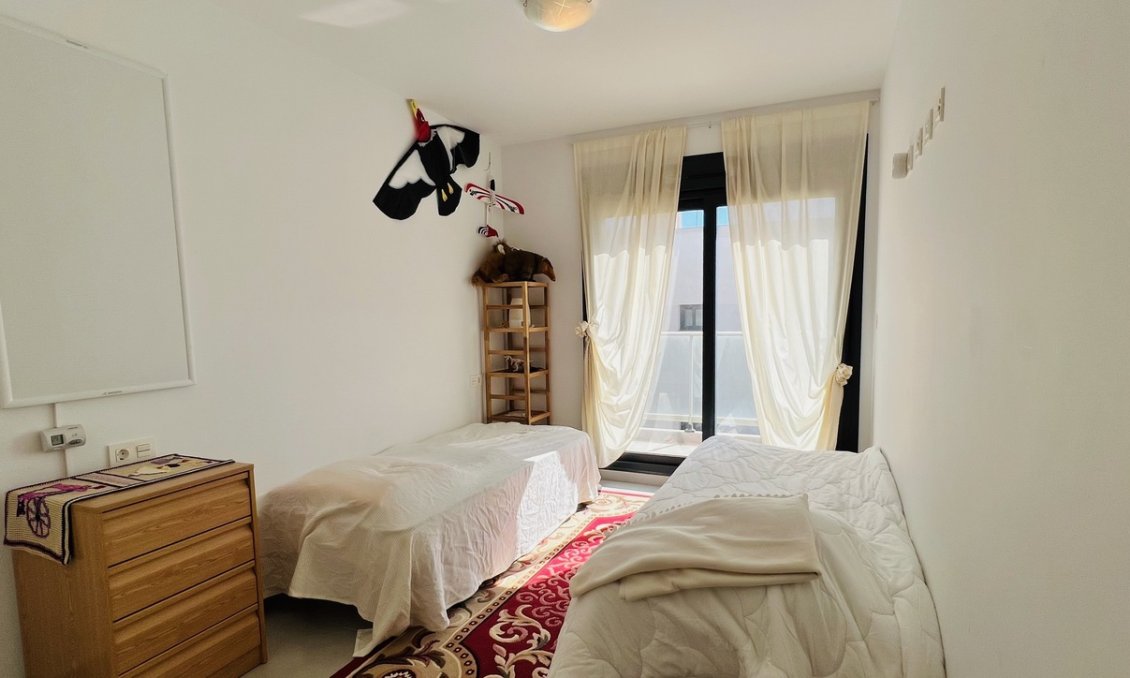 Resale - Penthouse Penthouse -
Mil Palmeras - Costa Blanca