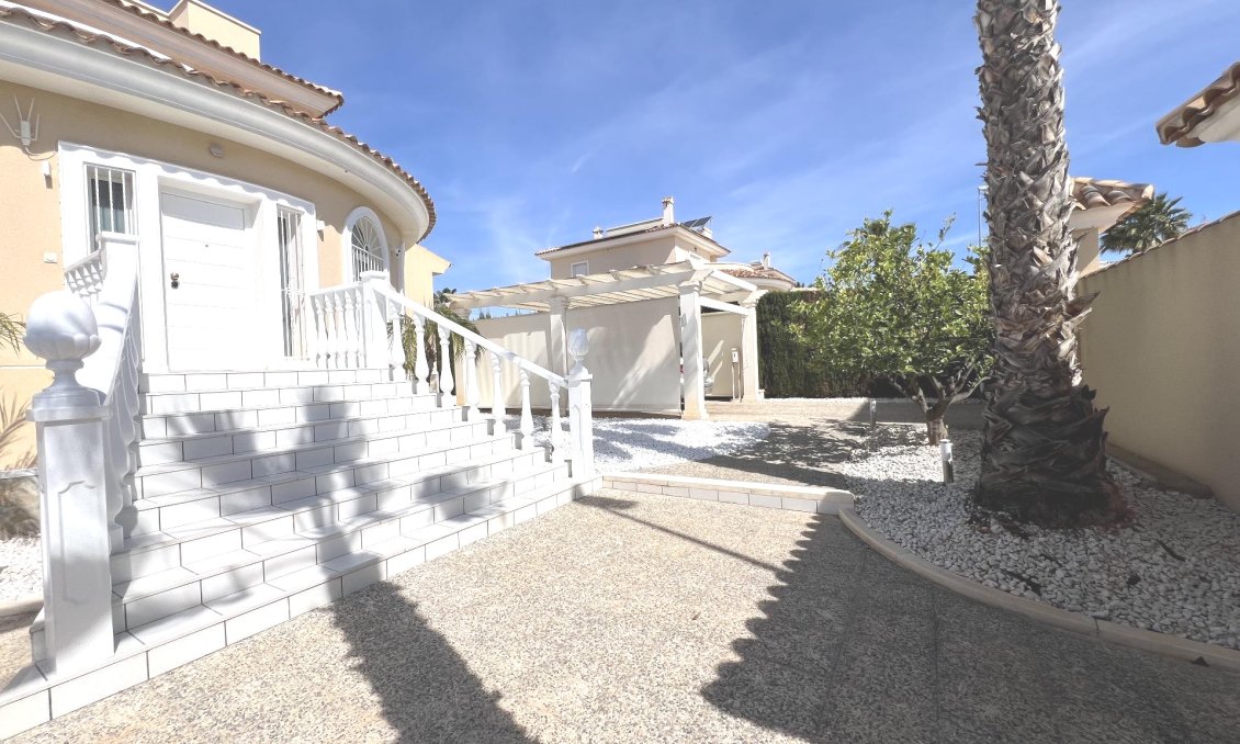 Wiederverkauf - Villa -
Ciudad Quesada - Costa Blanca