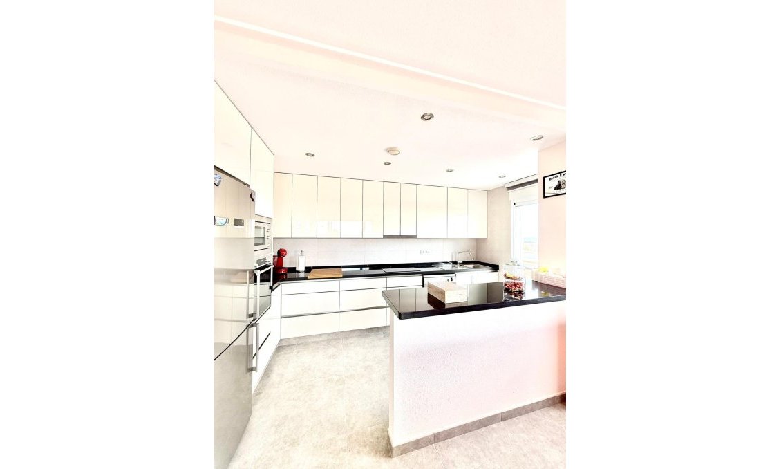 Wiederverkauf - Wohnung -
Orihuela Costa - Villamartín-las Filipinas