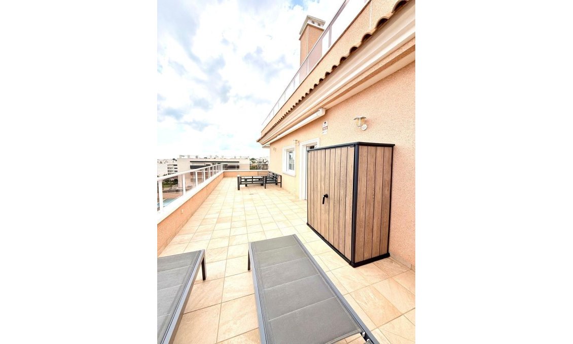 Wiederverkauf - Wohnung -
Orihuela Costa - Villamartín-las Filipinas