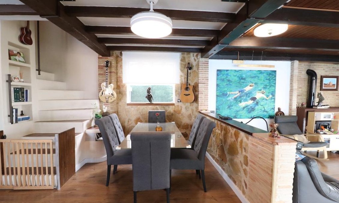 Resale - Villa -
Orihuela Costa - Costa Blanca