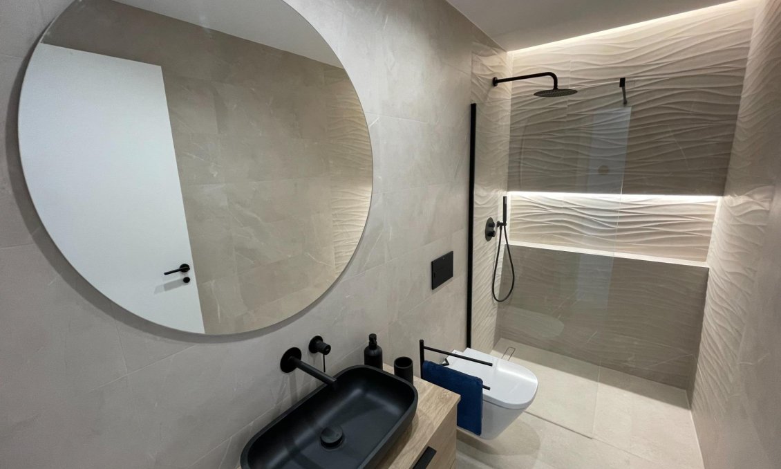 Neue Gebäude - Villa -
Molina De Segura - Urb. La Quinta