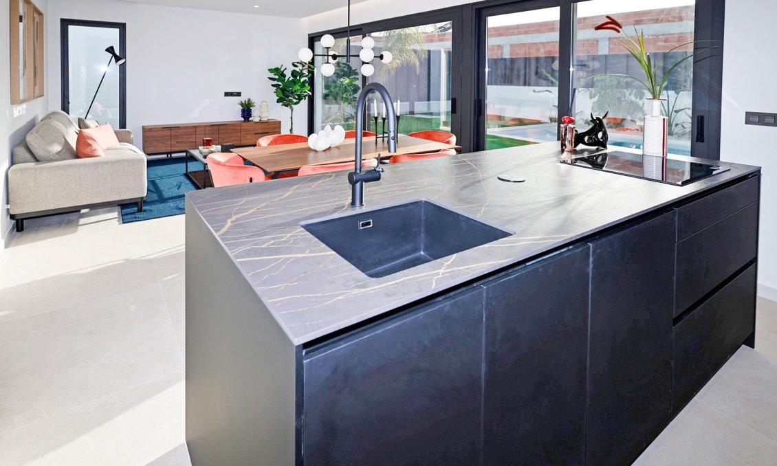 Neue Gebäude - Villa -
Molina De Segura - Urb. La Quinta