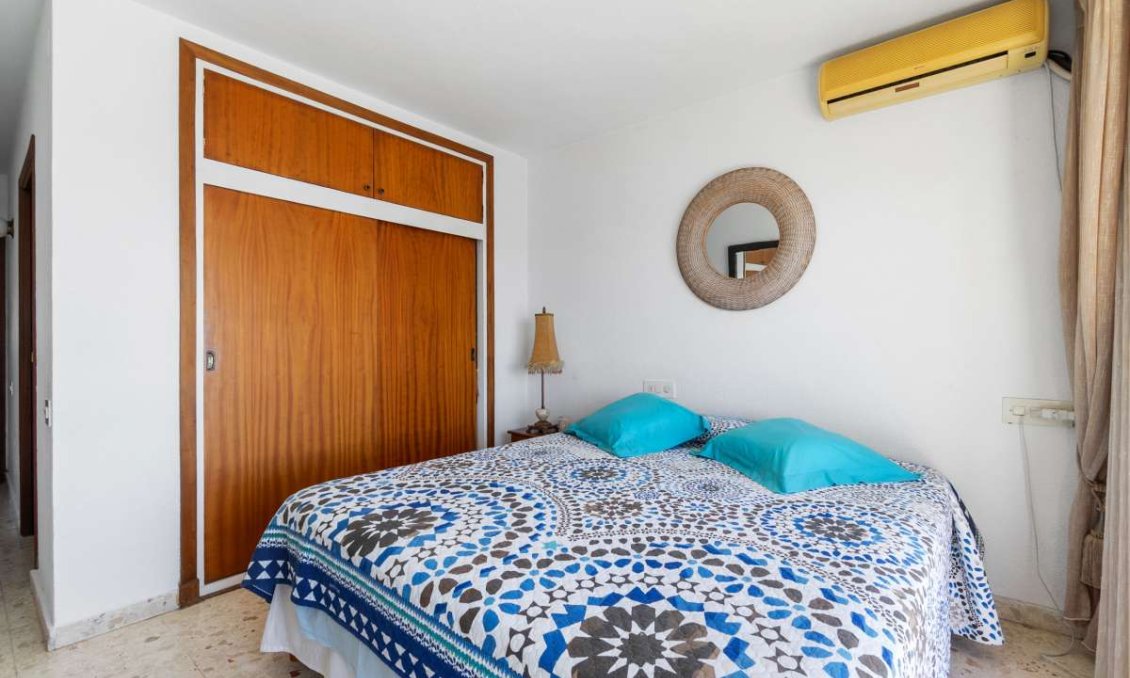 Wiederverkauf - Wohnung -
Torrevieja - Costa Blanca