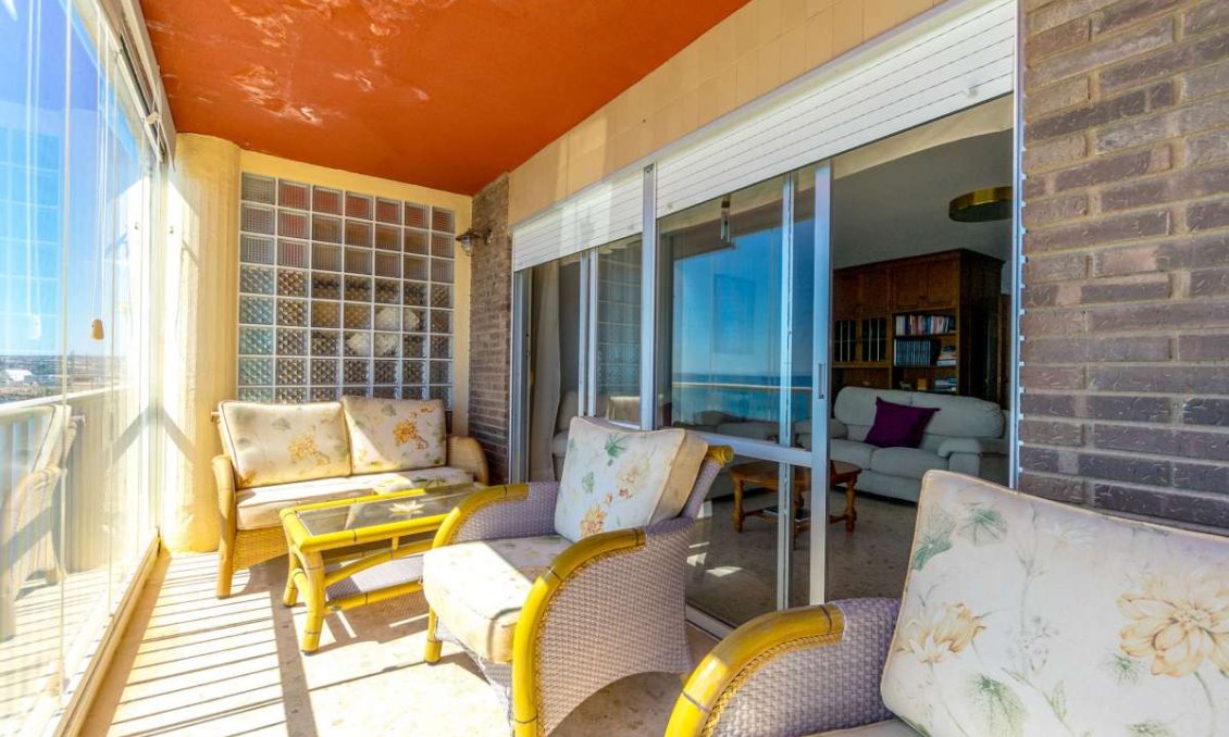 Wiederverkauf - Wohnung -
Torrevieja - Costa Blanca