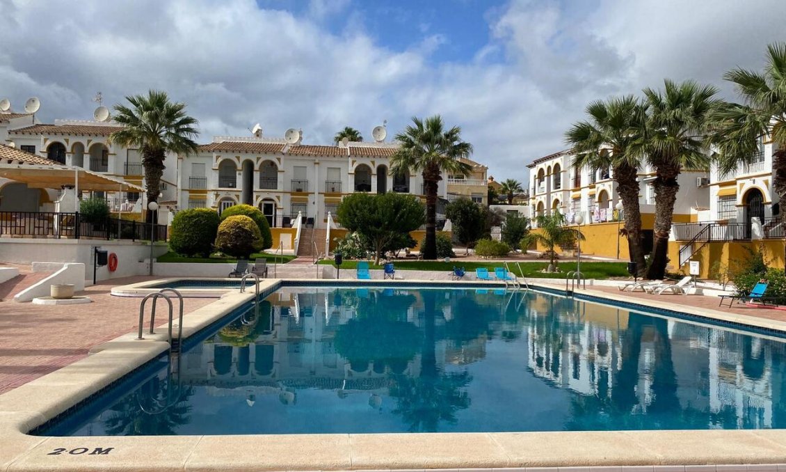 Resale - Apartment -
Villamartin - Costa Blanca