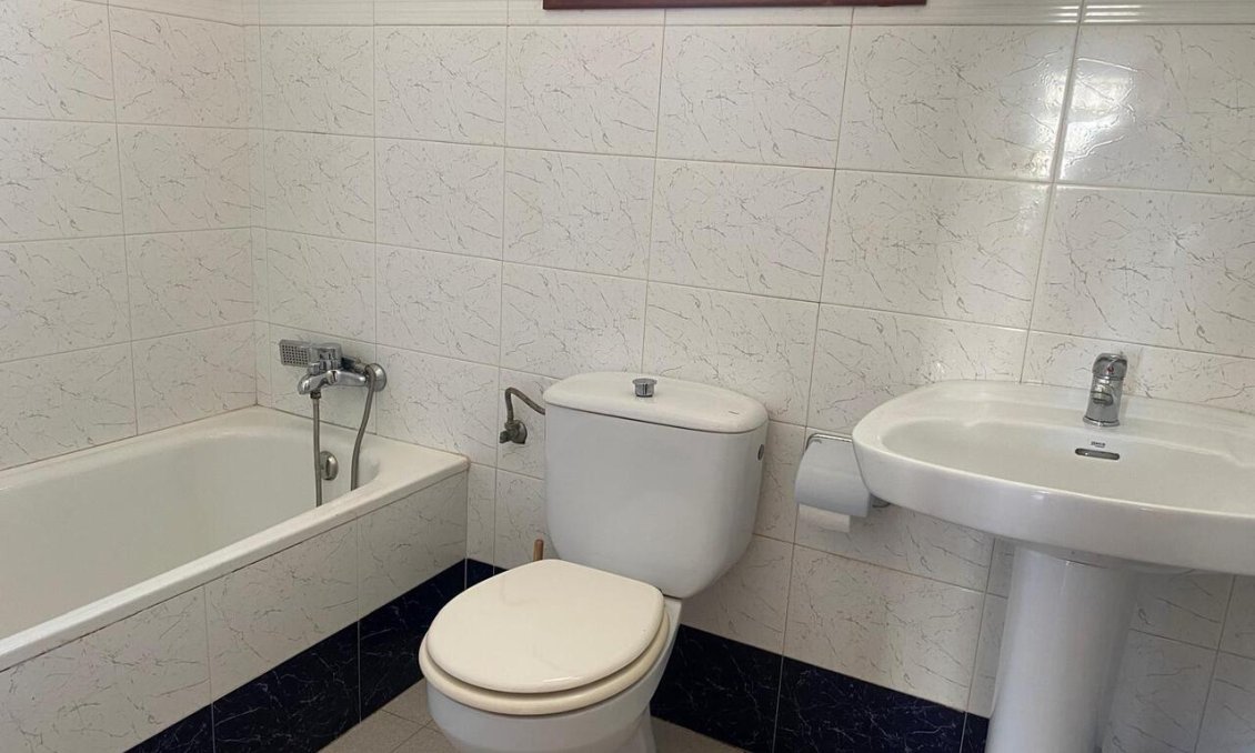 Resale - Apartment -
Villamartin - Costa Blanca