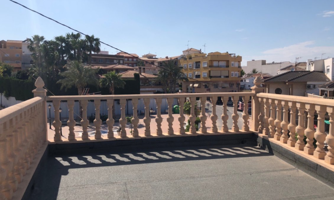 Resale - Semi Detached -
San Miguel de Salinas - Inland