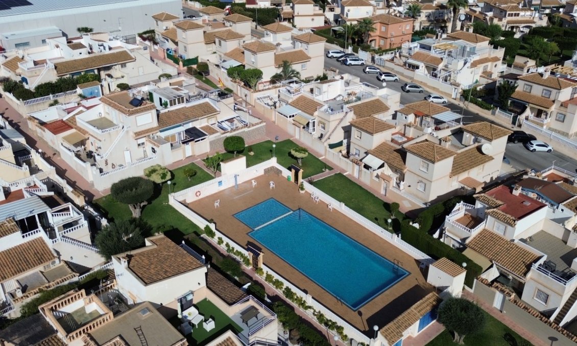 Resale - Town House -
Orihuela Costa - Costa Blanca