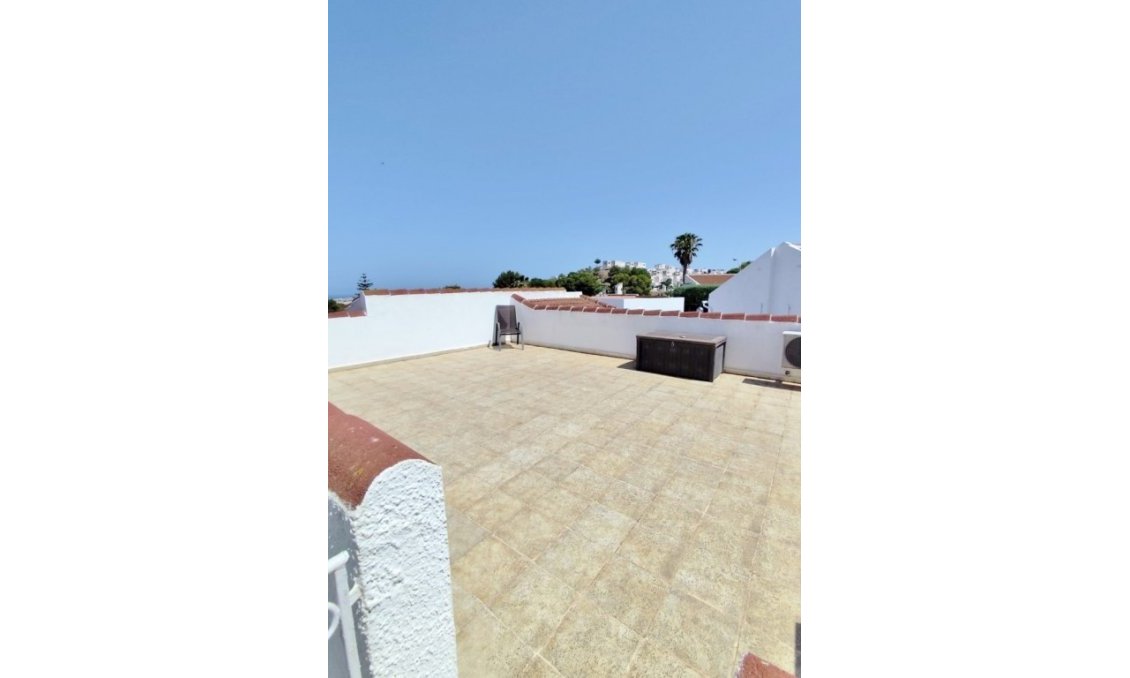 Resale - Villa -
San Miguel de Salinas - Inland