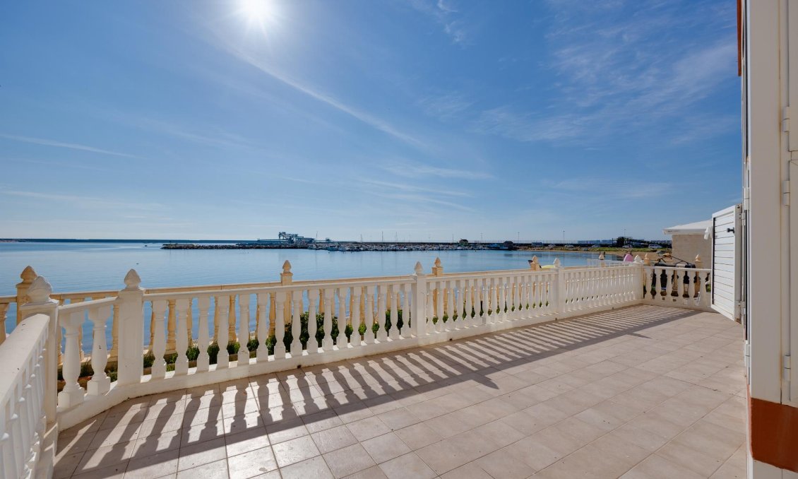 Revânzare - Apartament -
Torrevieja - Costa Blanca