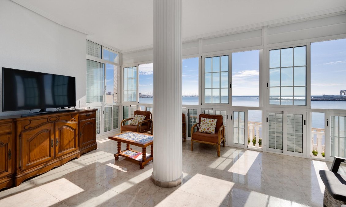 Revânzare - Apartament -
Torrevieja - Costa Blanca