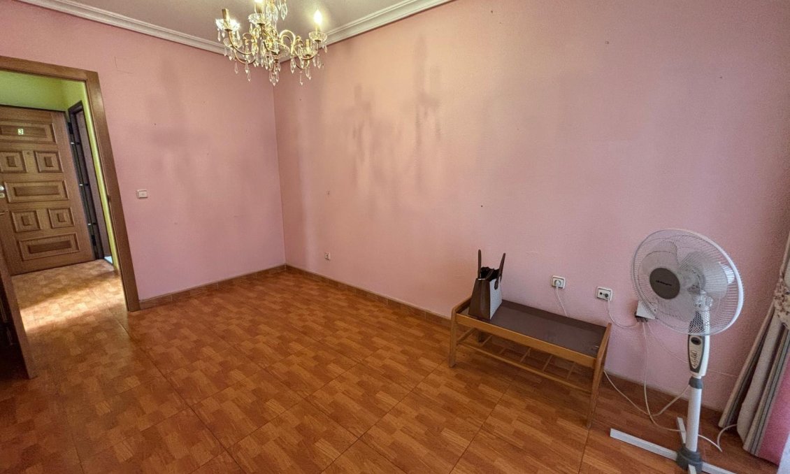 Resale - Penthouse -
Torrevieja - Playa de los Locos