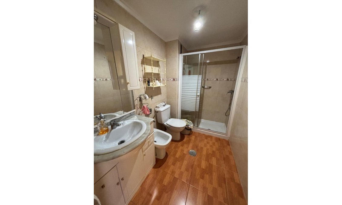 Resale - Penthouse -
Torrevieja - Playa de los Locos