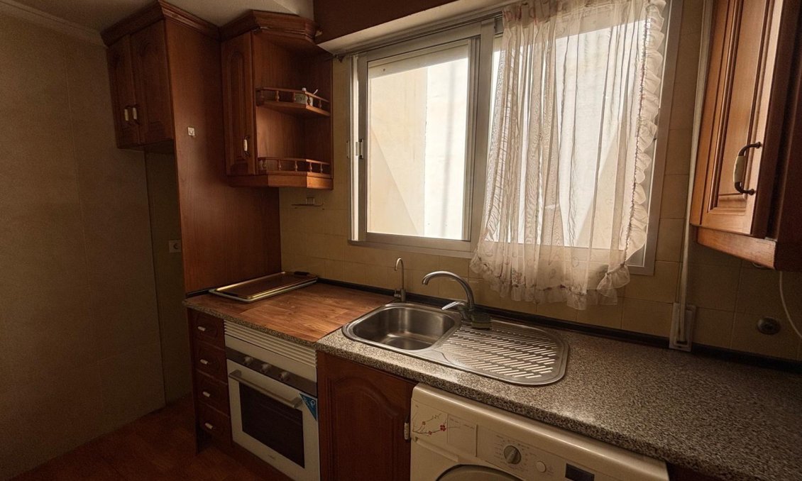 Resale - Penthouse -
Torrevieja - Playa de los Locos