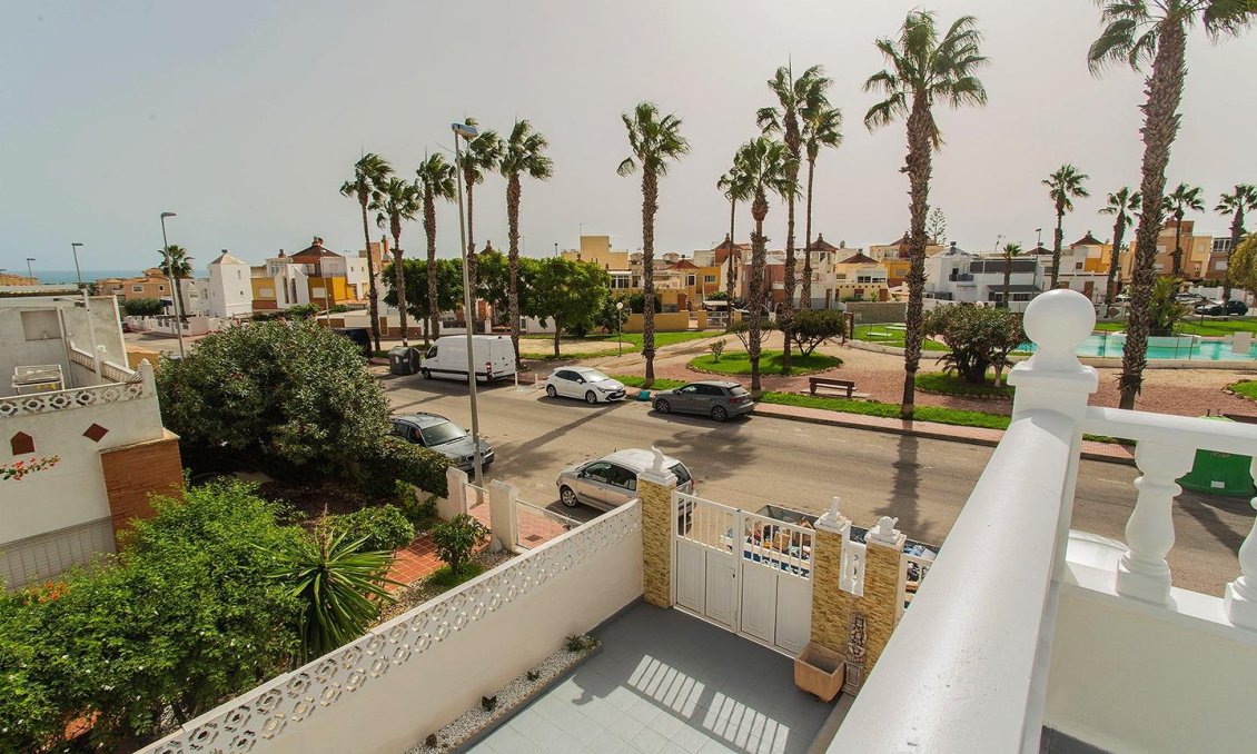 Resale - Semi Detached -
Orihuela - Urbanización Perla Del Mar