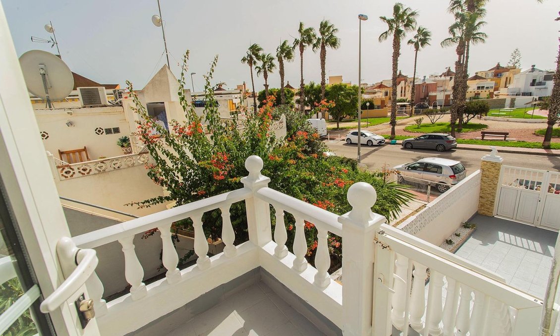 Resale - Semi Detached -
Orihuela - Urbanización Perla Del Mar