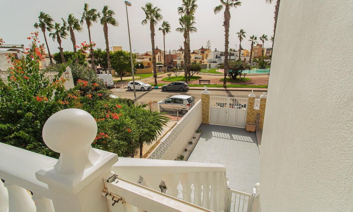 Resale - Semi Detached -
Orihuela - Urbanización Perla Del Mar