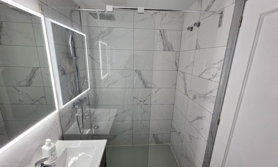 Wiederverkauf - Wohnung -
Vistabella Golf Entre Naranjos - Inland