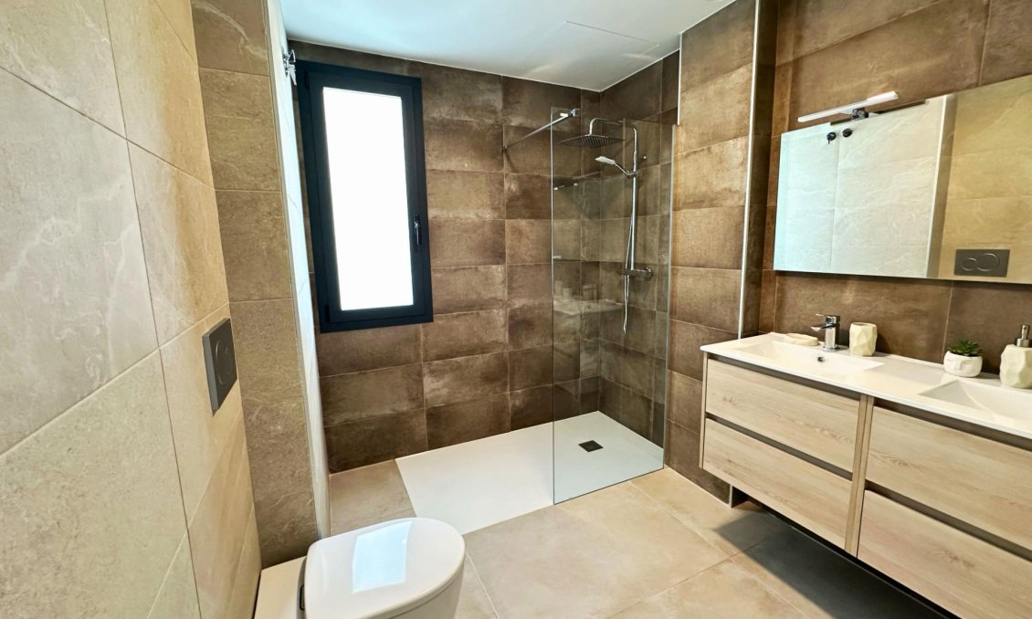 Neue Gebäude - Villa -
Dolores - polideportivo