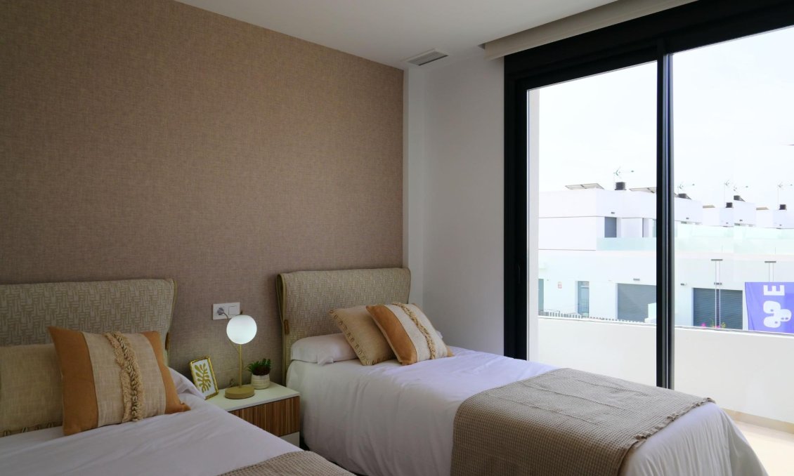 Neue Gebäude - Villa -
Dolores - polideportivo