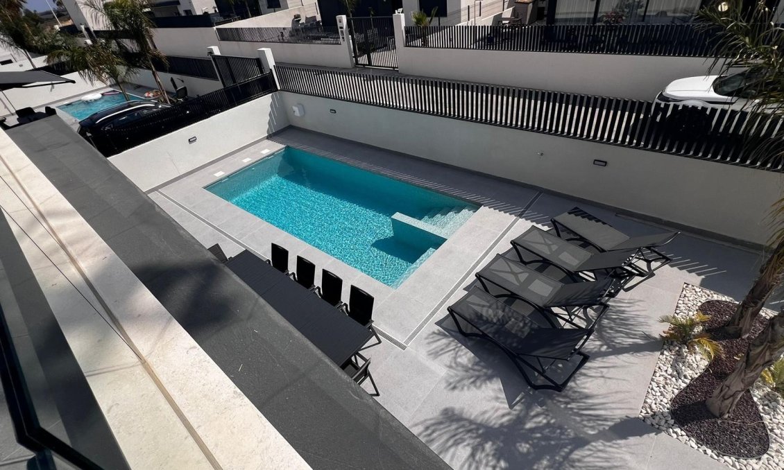 Resale - Villa -
Algorfa - Inland