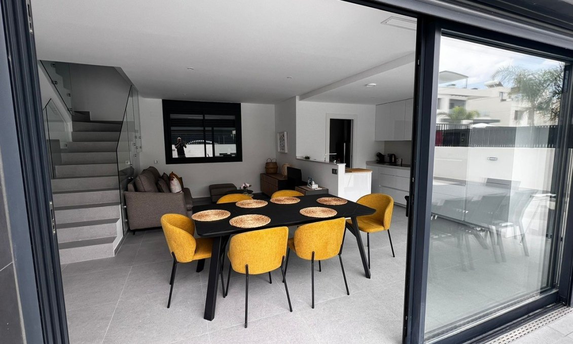 Resale - Villa -
Algorfa - Inland