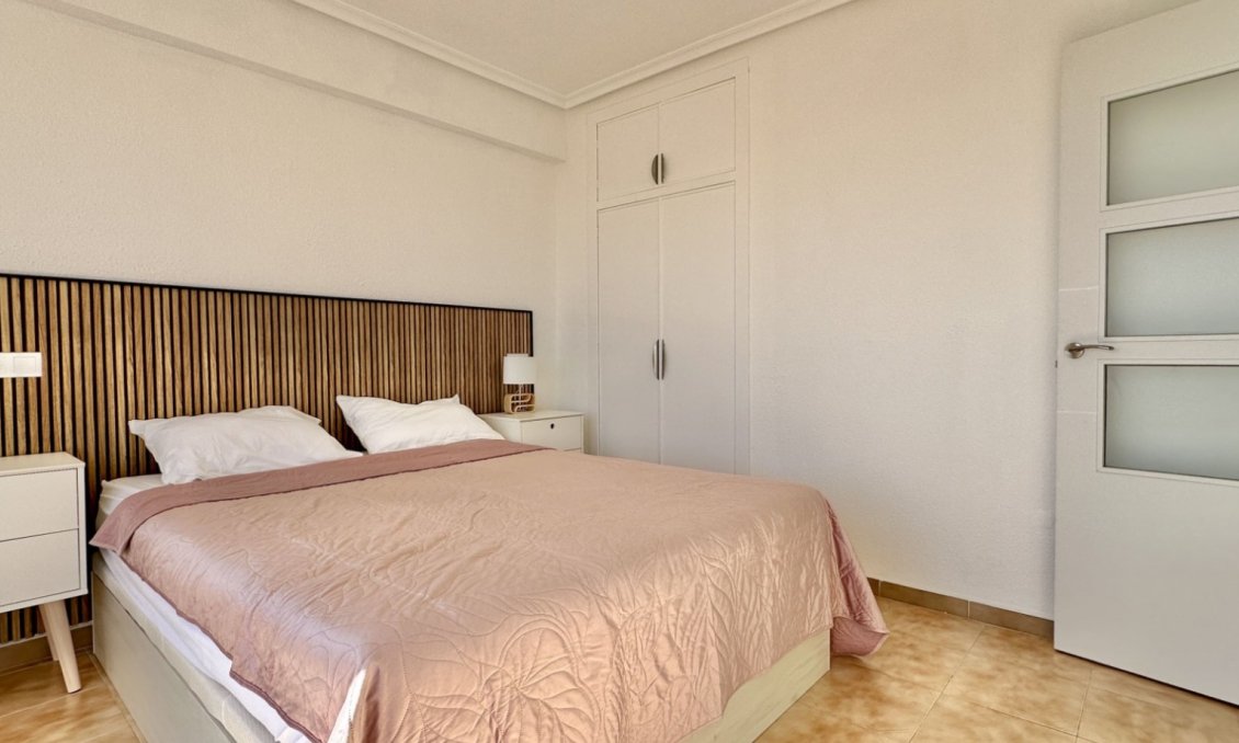 Revente - Appartement -
Orihuela Costa - Costa Blanca