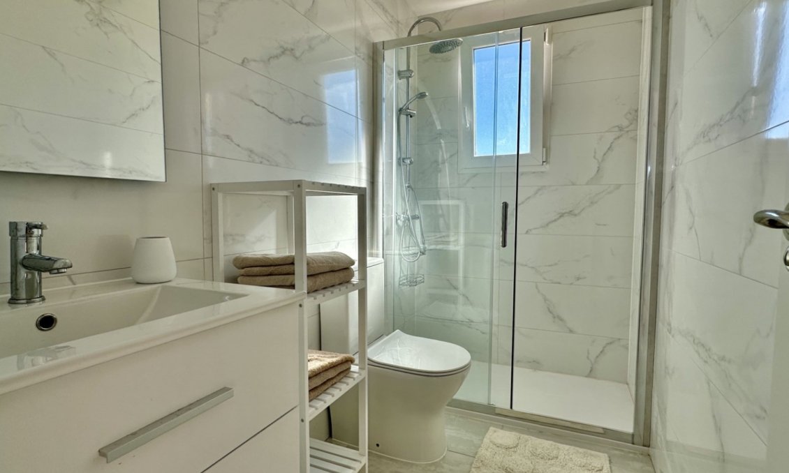 Revente - Appartement -
Orihuela Costa - Costa Blanca