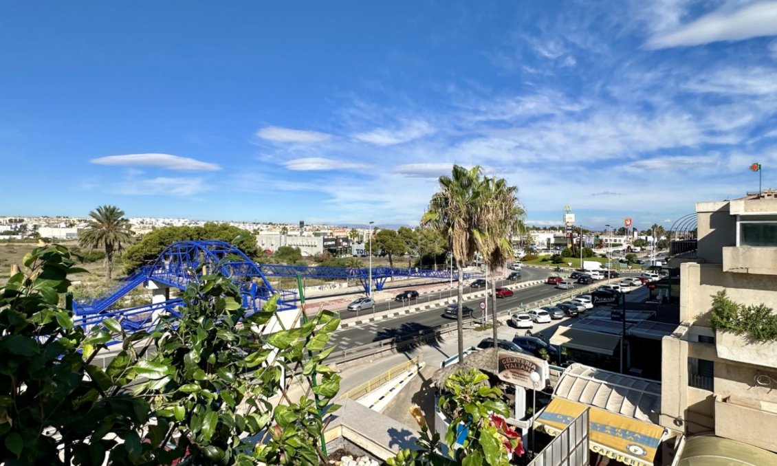 Revente - Appartement -
Orihuela Costa - Costa Blanca