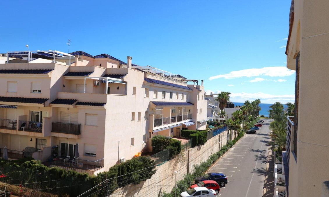 Resale - Apartment -
Torrevieja - La Veleta