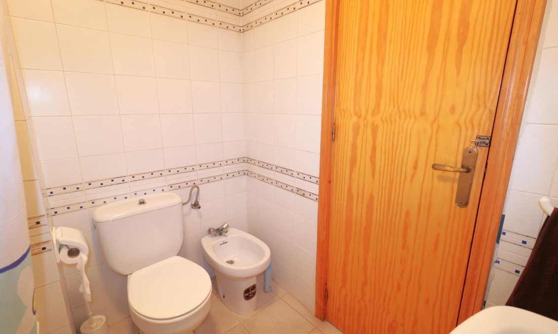 Resale - Apartment -
Torrevieja - La Veleta