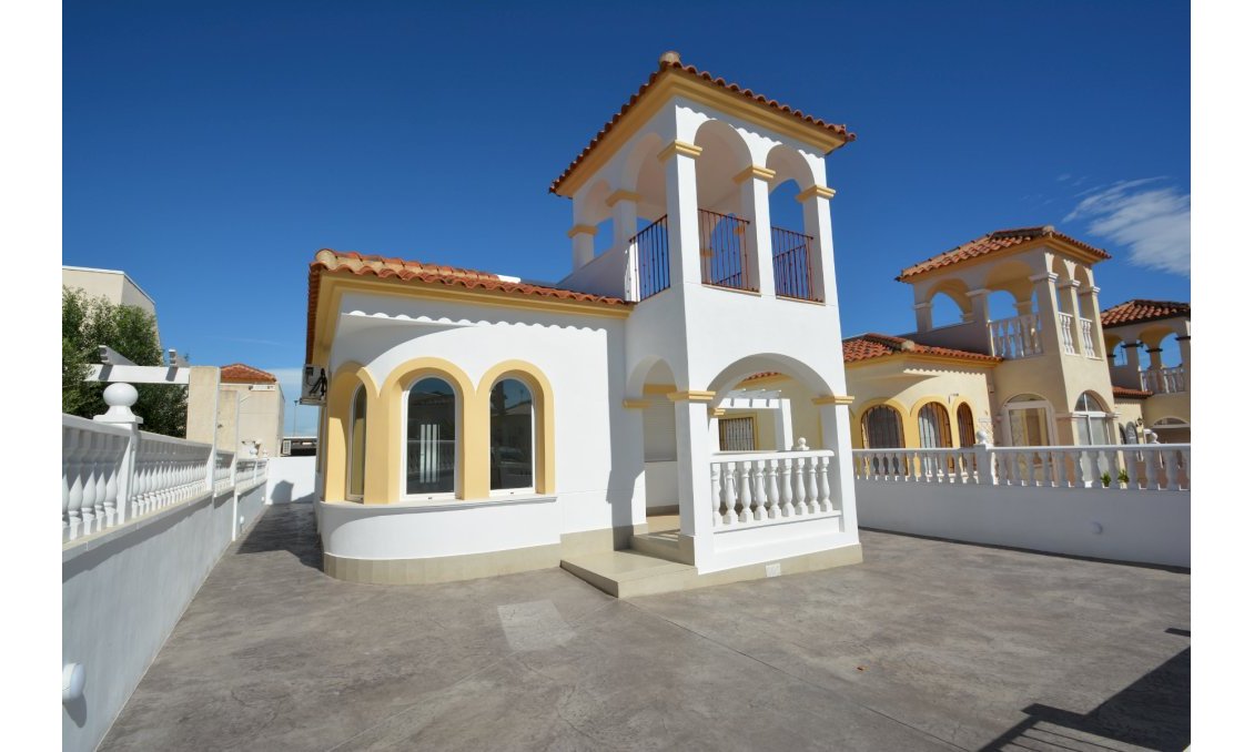 Resale - Villa -
Algorfa - Inland