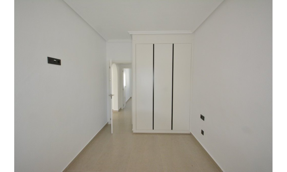 Resale - Villa -
Algorfa - Inland