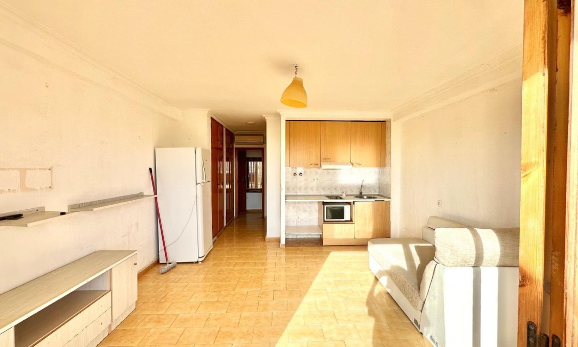 Resale - Apartment -
Torrevieja - Aguas Nuevas