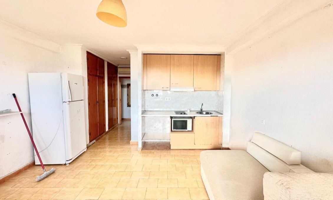 Resale - Apartment -
Torrevieja - Aguas Nuevas