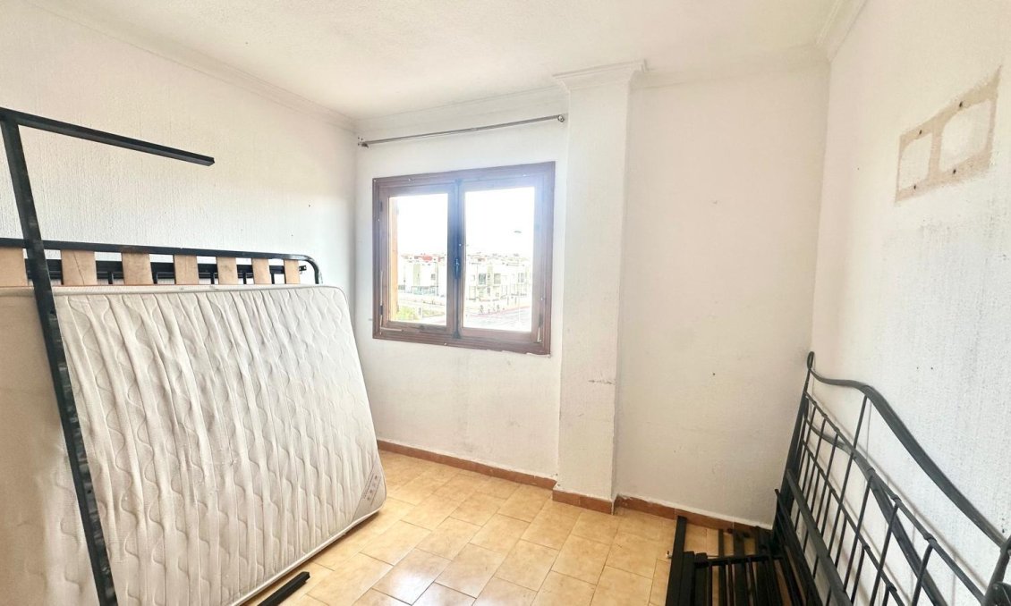 Resale - Apartment -
Torrevieja - Aguas Nuevas