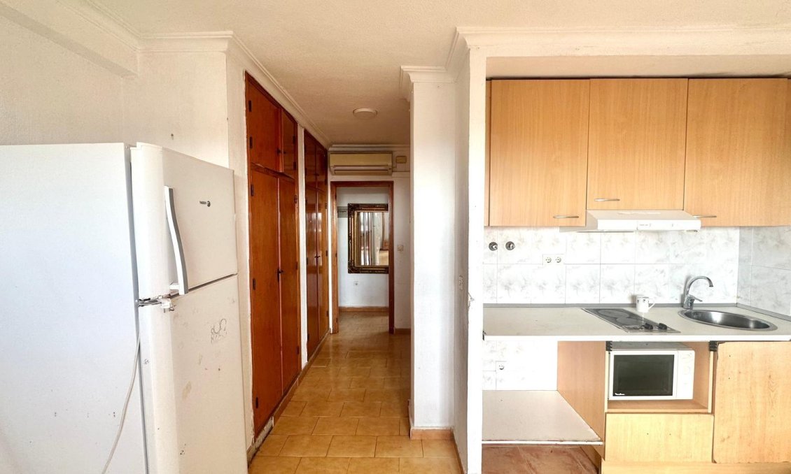 Resale - Apartment -
Torrevieja - Aguas Nuevas
