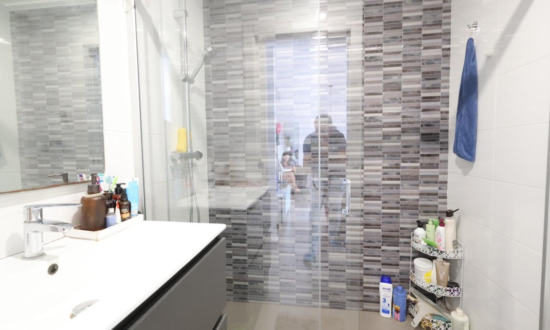 Wiederverkauf - Bungalow -
Pilar de la Horadada - Costa Blanca