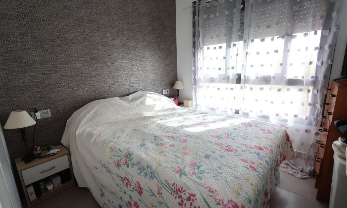 Wiederverkauf - Bungalow -
Pilar de la Horadada - Costa Blanca