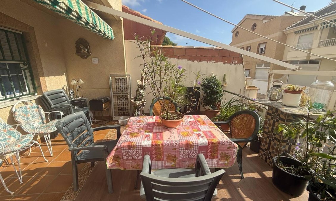 Wiederverkauf - Wohnung -
San Pedro del Pinatar - -  -