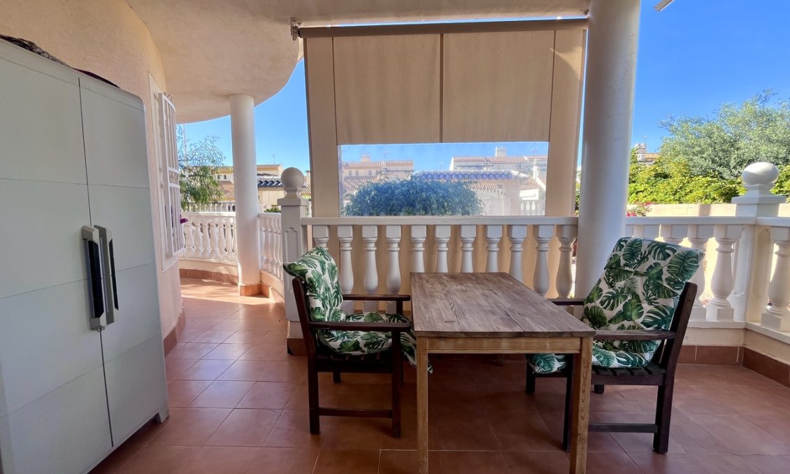 Resale - Villa -
La Zenia - Costa Blanca