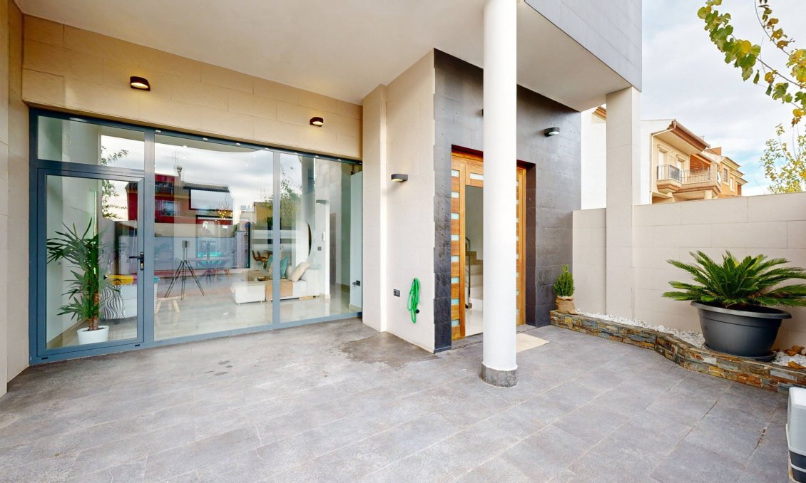 Wiederverkauf - Villa -
Molina De Segura - Torrealta