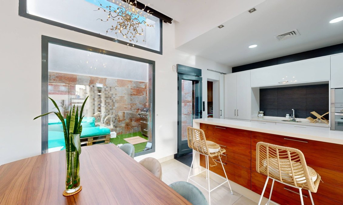 Wiederverkauf - Villa -
Molina De Segura - Torrealta